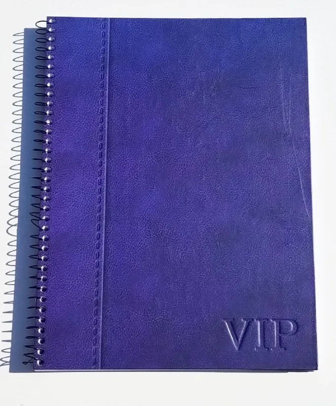 imagen de Cuaderno A4 Rayado / Tapa Dura / 80 hj