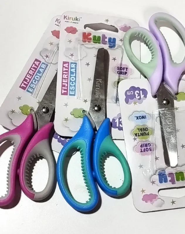 imagen de Tijera Escolar Soft Grip Kiruki