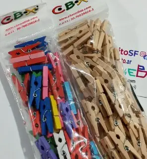 imagen de Mini Broches Madera x50u (3cm) CBX